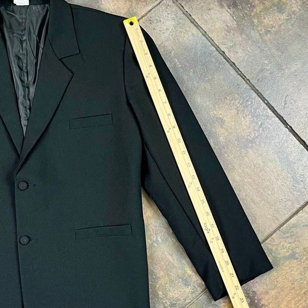 Boy’s Black Suit Jacket 16 - Picture 8 of 9